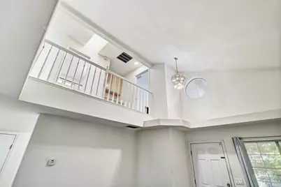6871 Carnation Avenue, Sacramento, CA 95822 - Photo 10