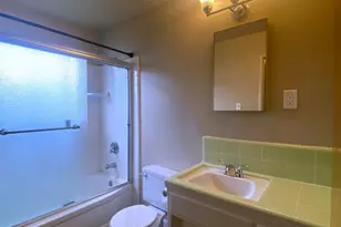 4411 Del Rio Rd, Sacramento, CA 95822 - Photo 20