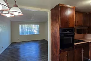 4411 Del Rio Rd, Sacramento, CA 95822 - Photo 28