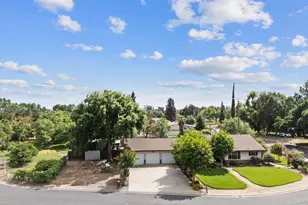 9119 Georgia Ln, Modesto, CA 95357 - Photo 2