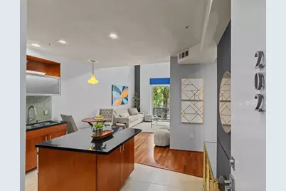 2025 S Street #202, Sacramento, CA 95811 - Photo 1