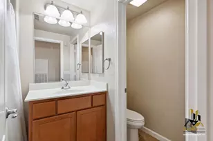 900 Moon Cir, Folsom, CA 95630 - Photo 16