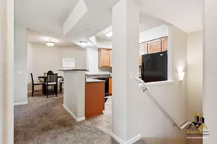 900 Moon Cir, Folsom, CA 95630 - Photo 24