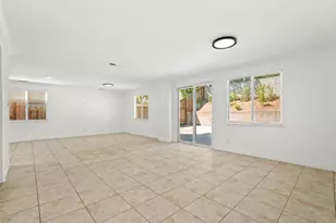 7813 Megan Ann Ct, Antelope, CA 95843 - Photo 10