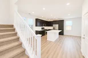 2472 Sweetbay Cir, Tracy, CA 95377 - Photo 4
