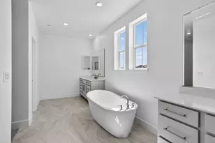 9987 Common Yarrow Wy, Sacramento, CA 95829 - Photo 8