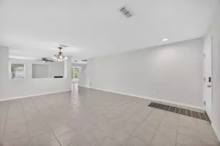 27 Blue Fern Ct, Sacramento, CA 95833 - Photo 6