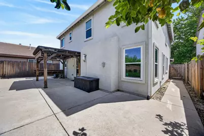 27 Blue Fern Court, Sacramento, CA 95833 - Photo 48