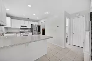 27 Blue Fern Ct, Sacramento, CA 95833 - Photo 12