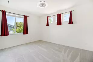 9465 Mainline Dr, Elk Grove, CA 95624 - Photo 32