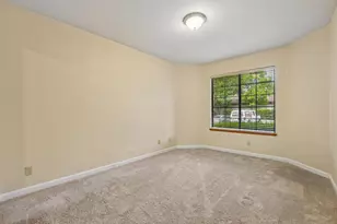 2004 Fernwood Cir, Roseville, CA 95661 - Photo 14