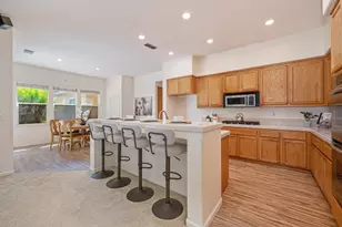 8001 Stallion Way, Sacramento, CA 95830 - Photo 32