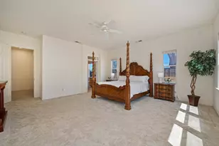 8001 Stallion Way, Sacramento, CA 95830 - Photo 20