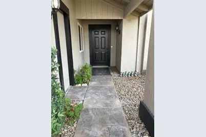5070 Moss Creek Circle, Stockton, CA 95219 - Photo 8