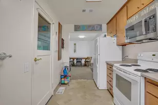 531 Locust Ave, Manteca, CA 95337 - Photo 10