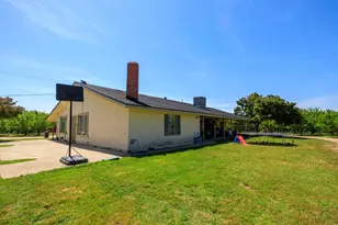 11716 Amsterdam Rd, Winton, CA 95388 - Photo 8