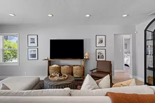 518 Fremont Way, Sacramento, CA 95818 - Photo 2
