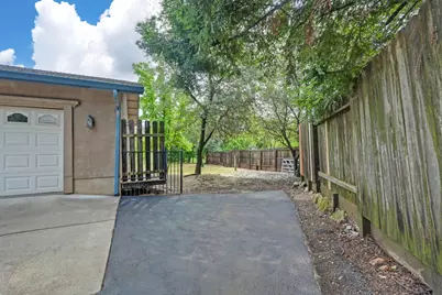 2230 Wildberry Lane, Auburn, CA 95603 - Photo 10