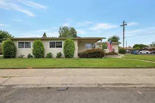 303 Louis Ln, Colusa, CA 95932 - Photo 2