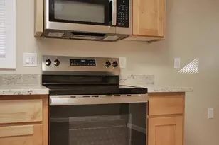 308 6th St, Roseville, CA 95678 - Photo 40