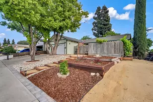 1213 E A St, Oakdale, CA 95361 - Photo 4