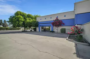 1275 Venture Ln, Turlock, CA 95380 - Photo 6