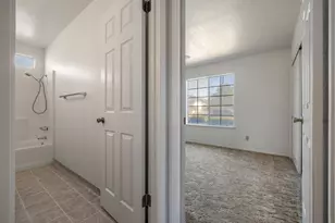 1050 W Tuolumne Rd, Turlock, CA 95382 - Photo 18
