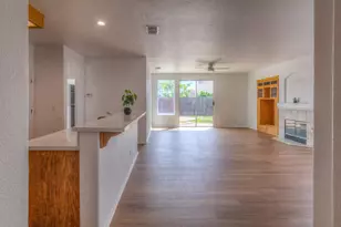 9168 Garlington Ct, Sacramento, CA 95829 - Photo 16