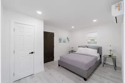 3972 17th Avenue, Sacramento, CA 95820 - Photo 10