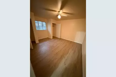 7626 Brentwood Drive, Stockton, CA 95207 - Photo 10
