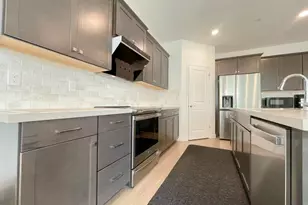 8770 Marygold Wy, Elk Grove, CA 95624 - Photo 10