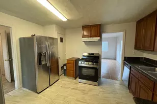 3824 14th Ave, Sacramento, CA 95820 - Photo 8