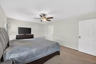 Capital Circle, Sacramento, CA 95828 - Photo 26