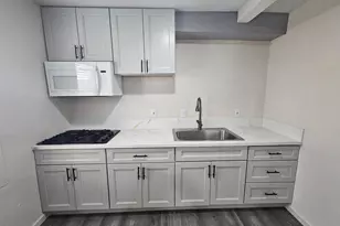 633 B St, Yuba City, CA 95991 - Photo 6
