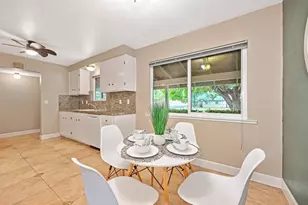 7400 Saybrook Dr, Citrus Heights, CA 95621 - Photo 8
