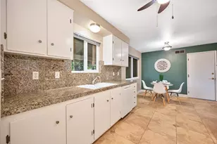 7400 Saybrook Dr, Citrus Heights, CA 95621 - Photo 6