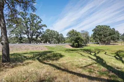 4847 Treosti Place, Valley Springs, CA 95252 - Photo 2