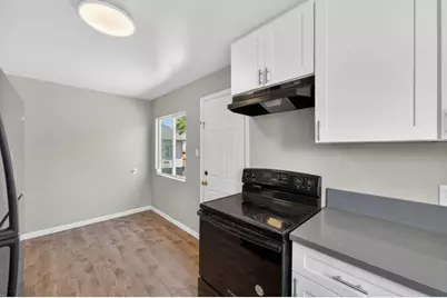 5015 Fruitridge Road, Sacramento, CA 95820 - Photo 18