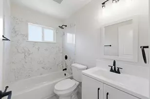 7677 Franklin Blvd, Sacramento, CA 95823 - Photo 18