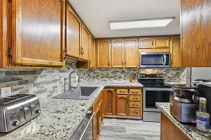 11330 Fair Oaks Blvd, Fair Oaks, CA 95628 - Photo 10