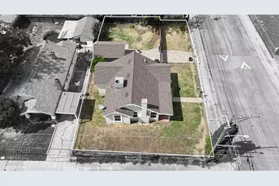 425 Burkett Avenue, Stockton, CA 95205 - Photo 36
