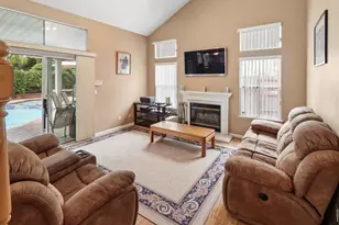 8824 Metalmark Ct, Elk Grove, CA 95624 - Photo 20