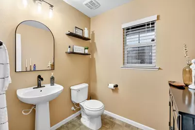 1418 Mandarin Street, Madera, CA 93638 - Photo 14