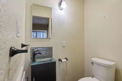 8667 Mariners Drive #83, Stockton, CA 95219 - Photo 14