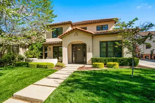1425 37th St, Sacramento, CA 95816 - Photo 1