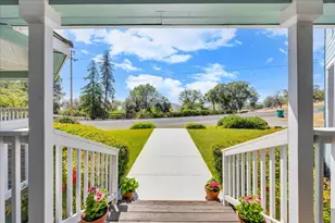 5699 Arbolada Dr, La Grange, CA 95329 - Photo 16