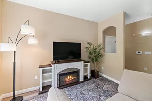 4200 E Commerce Way, Sacramento, CA 95834 - Photo 2
