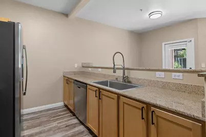4200 E Commerce Way #2414, Sacramento, CA 95834 - Photo 8