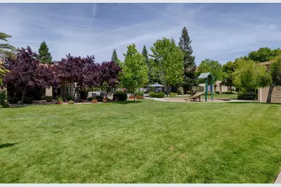 4200 E Commerce Way #2414, Sacramento, CA 95834 - Photo 26