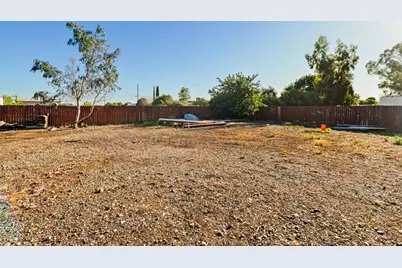 1404 Butterfly Lane, Olivehurst, CA 95961 - Photo 42